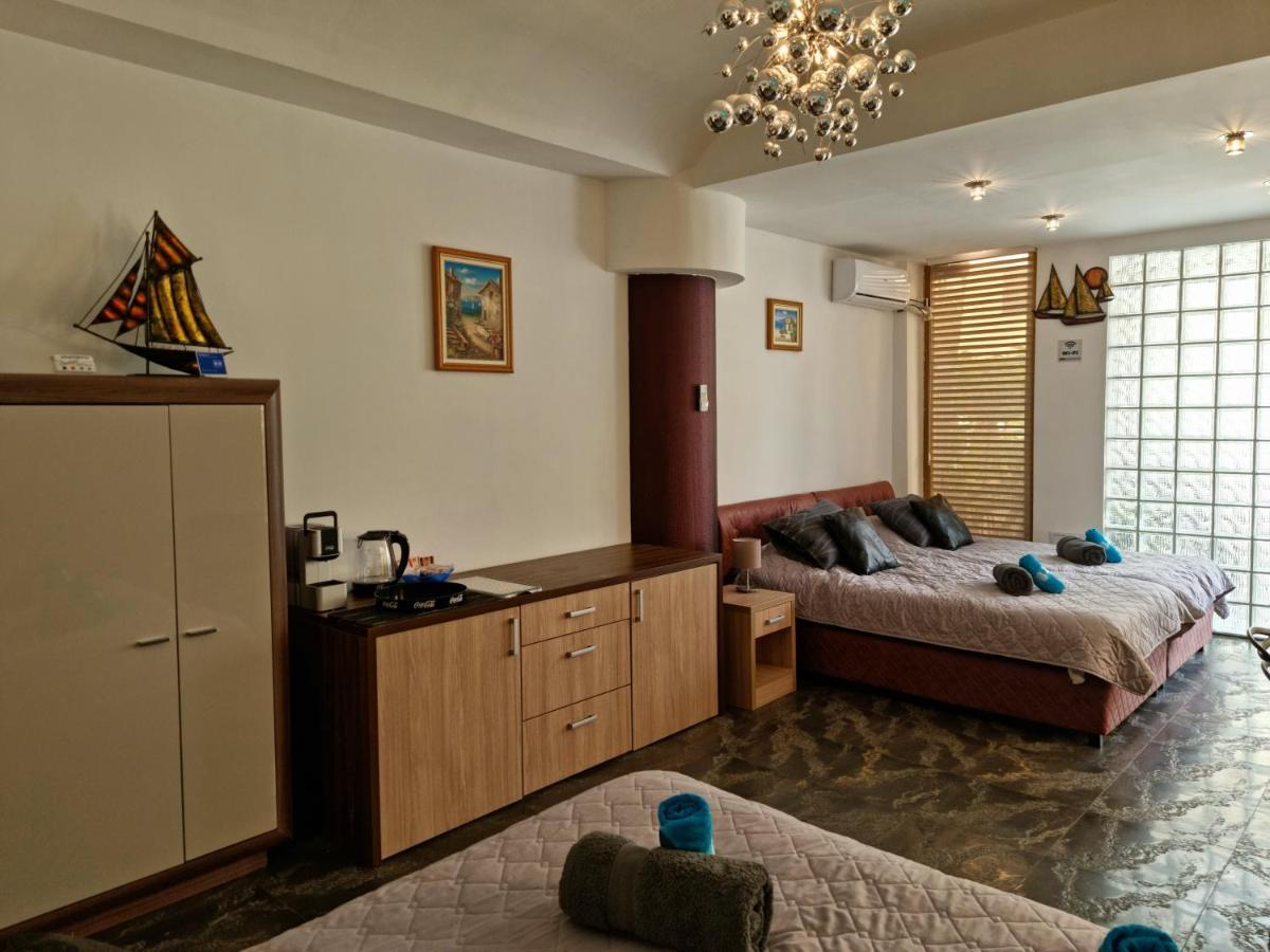 אוהריד Penelopa Apartments מראה חיצוני תמונה